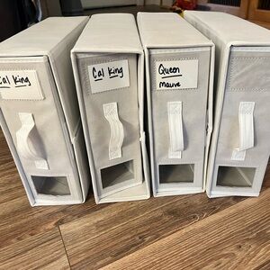 Bed Sheets Organizers